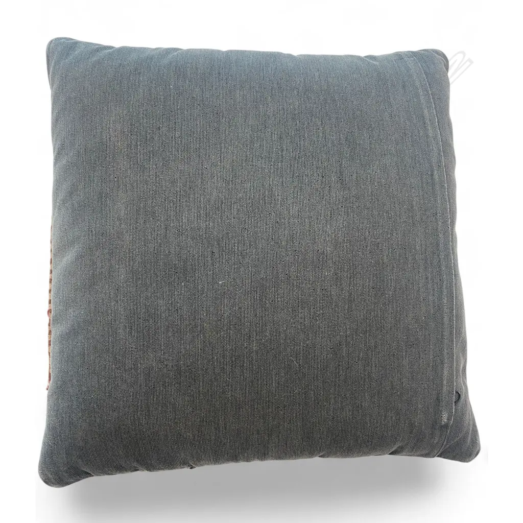 A wool/cotton cushion, Image 1++